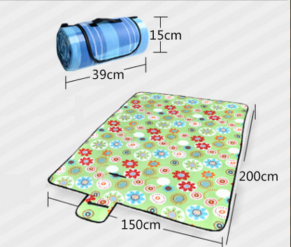 Velvet aluminum film picnic mat
