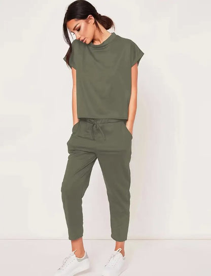 Short Sleeve Round Neck Top And Drawstring Cropped Pants Set