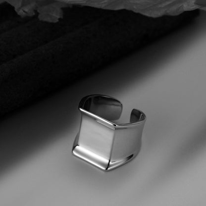 Silver Wide Glossy Female Ring